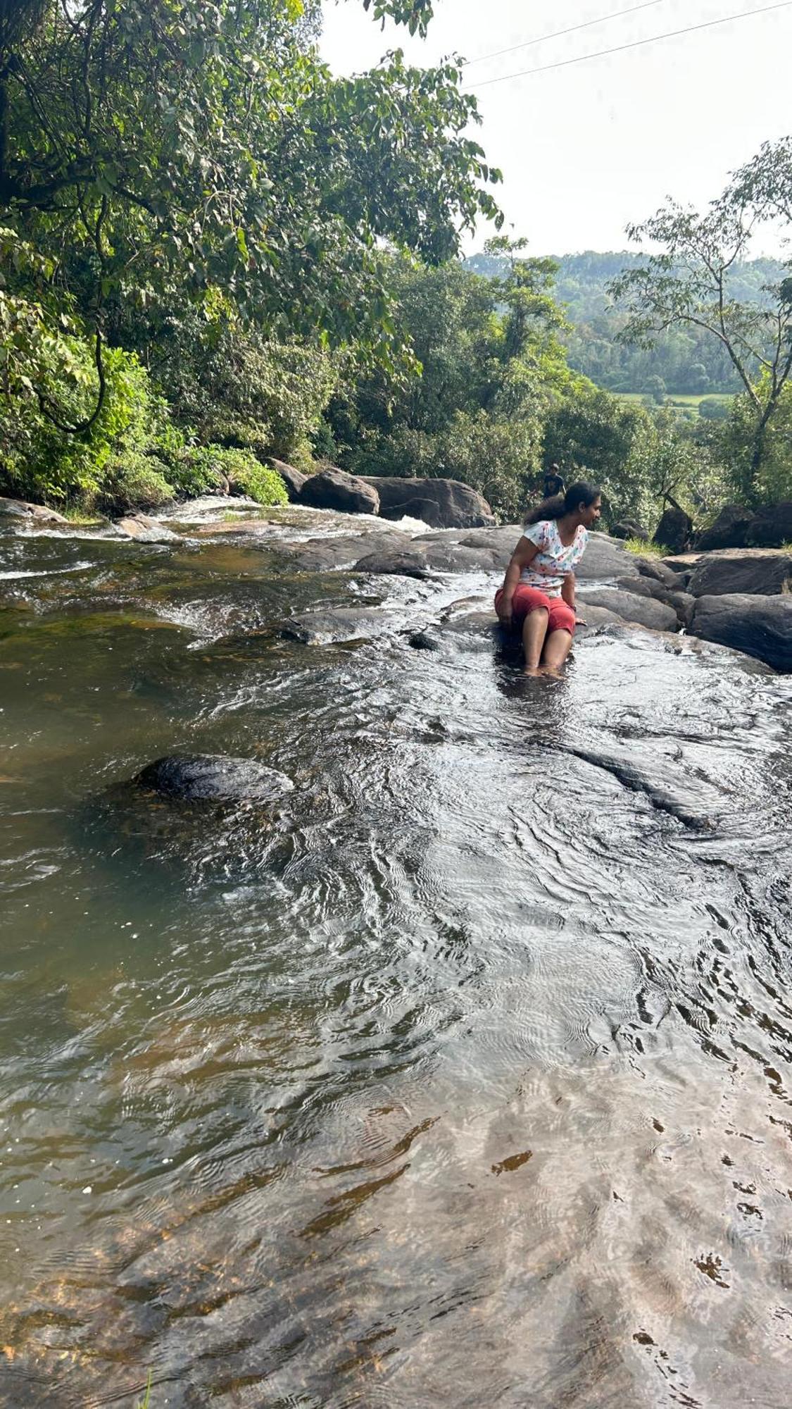Doddakallu Betta Homestay Coorg Somvārpet Eksteriør billede